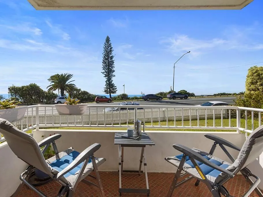 2 Bedroom Unit With Sea Views At Alexandra Headlands