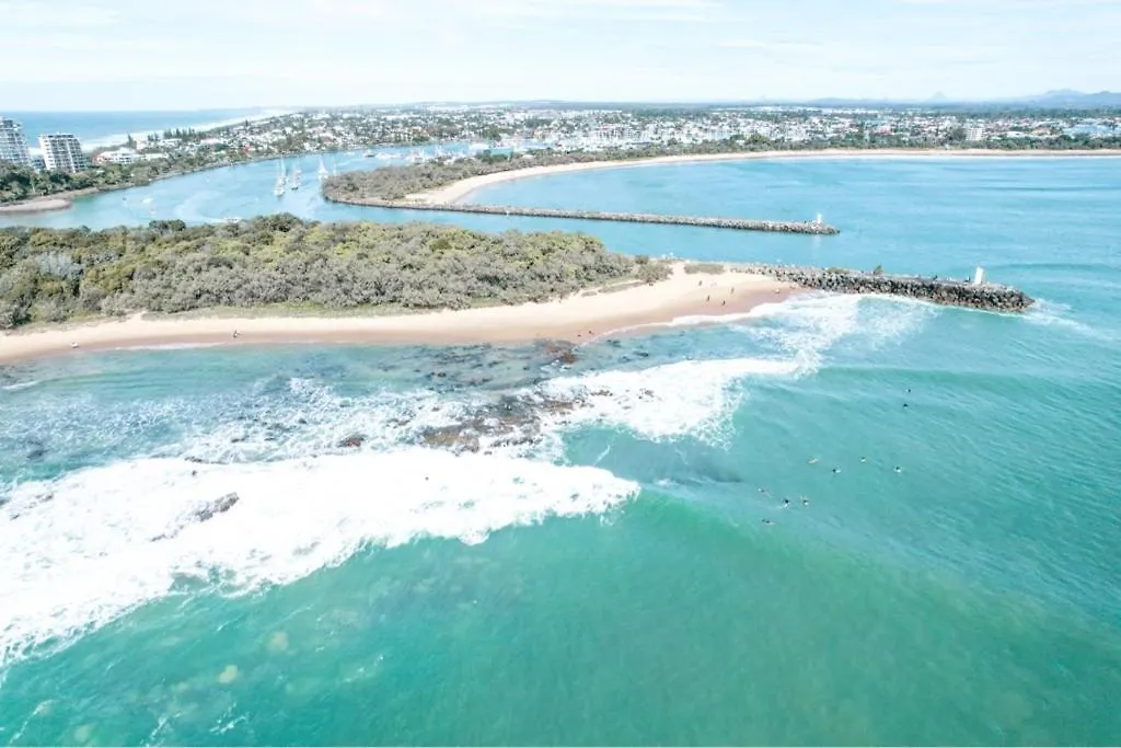 Apartment 2 Bedroom Unit With Sea Views At Alexandra Headlands Australia
